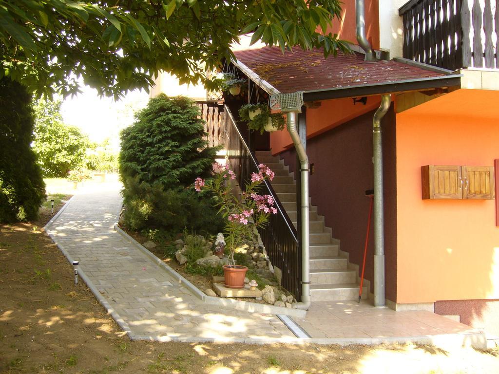 Orszag Apartmanhaz Zalakaros Bagian luar foto