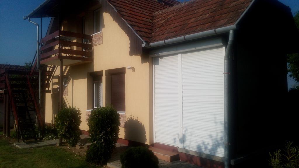 Orszag Apartmanhaz Zalakaros Bagian luar foto